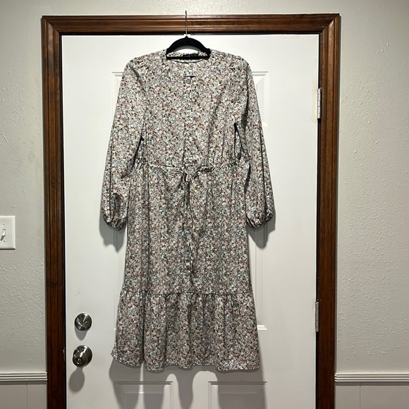 SHEIN Dresses & Skirts - ‼️SOLD‼️ SHEIN XS-M Cottage Core Floral print Working button Tie Long sleeve